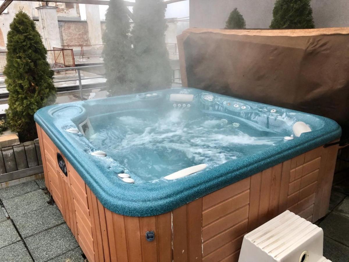 Hotel Pavla 피에슈타니 외부 사진